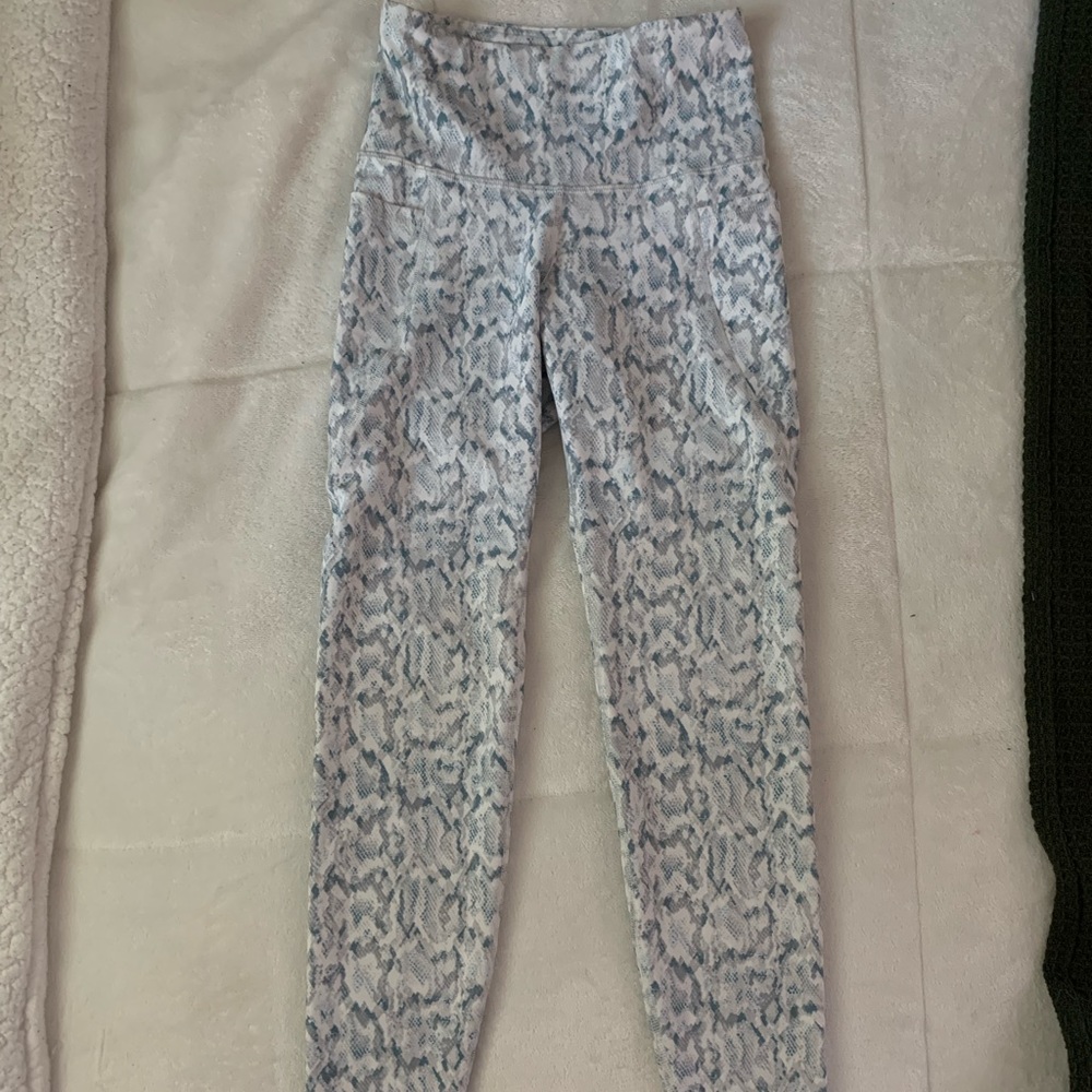 OLD NAVY athletic leggings